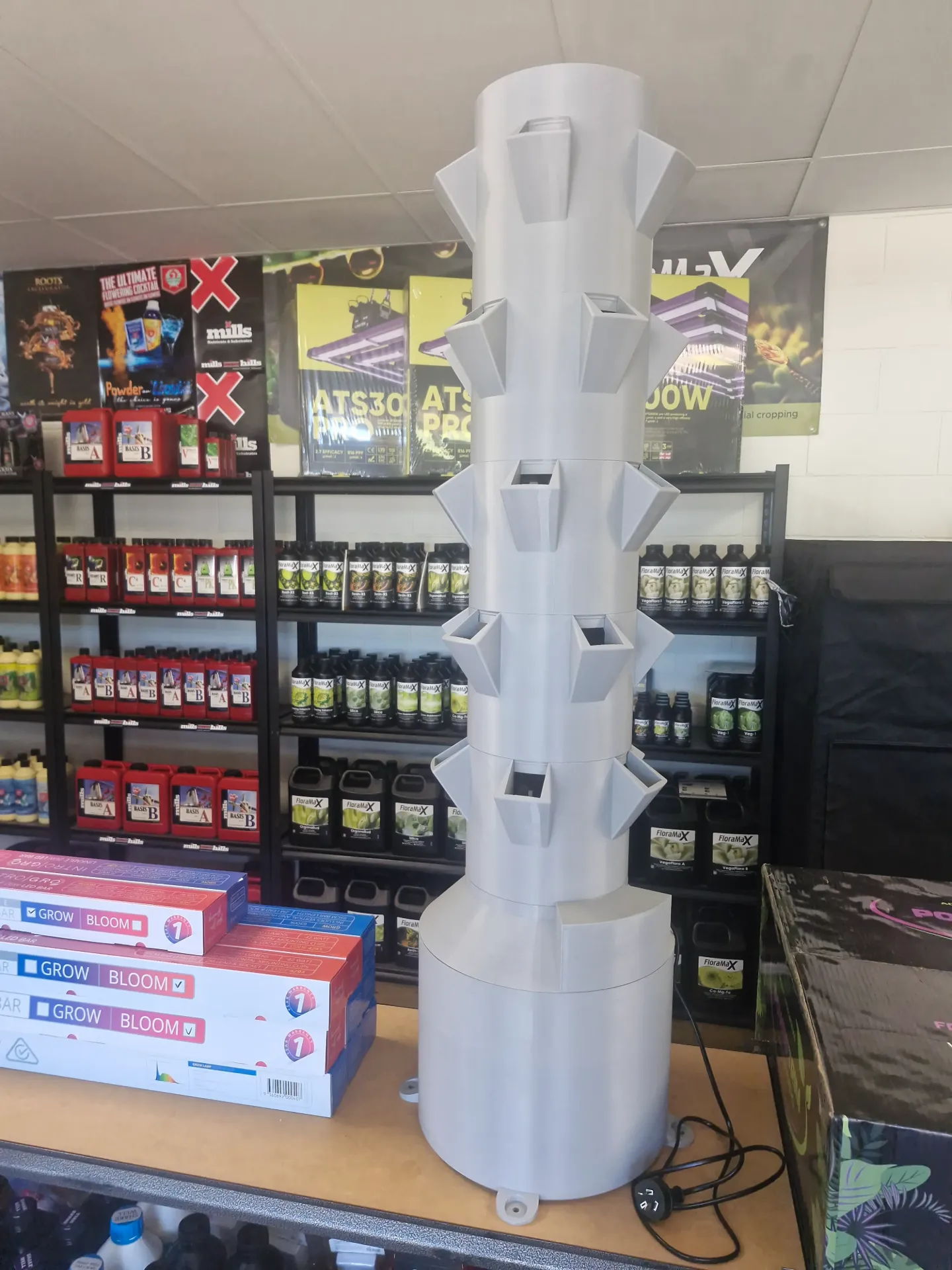 Darwin Hydroponics DWC Tower (INC)